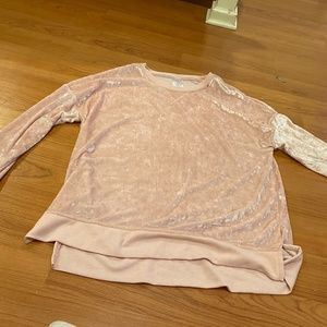Pink velvet crewneck